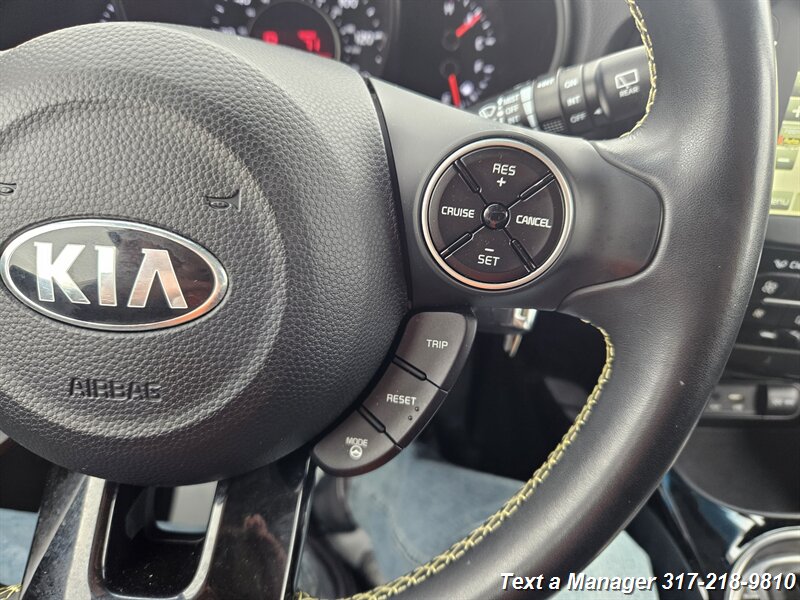 2015 Kia Soul + - Photo 16 - Greenwood, IN 46142
