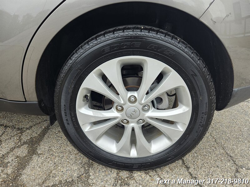 2015 Kia Soul + - Photo 28 - Greenwood, IN 46142