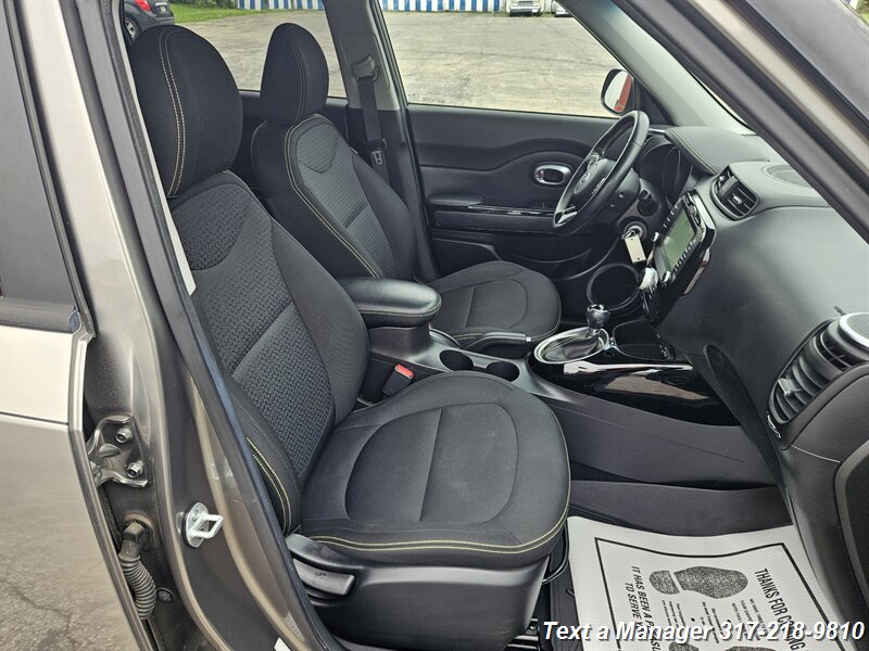 2015 Kia Soul + - Photo 25 - Greenwood, IN 46142