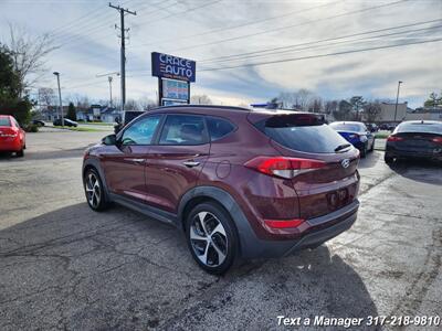 2016 Hyundai TUCSON Limited   - Photo 3 - Greenwood, IN 46142
