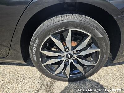 2017 Chevrolet Malibu LT - Photo 29 - Greenwood, IN 46142