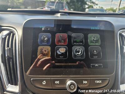 2017 Chevrolet Malibu LT - Photo 18 - Greenwood, IN 46142