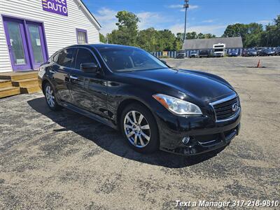 2011 INFINITI M 56 x   - Photo 7 - Greenwood, IN 46142