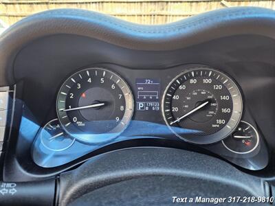 2011 INFINITI M 56 x   - Photo 16 - Greenwood, IN 46142