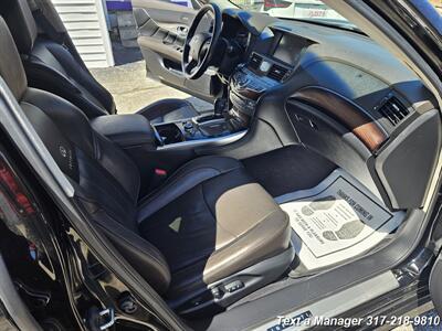 2011 INFINITI M 56 x   - Photo 32 - Greenwood, IN 46142