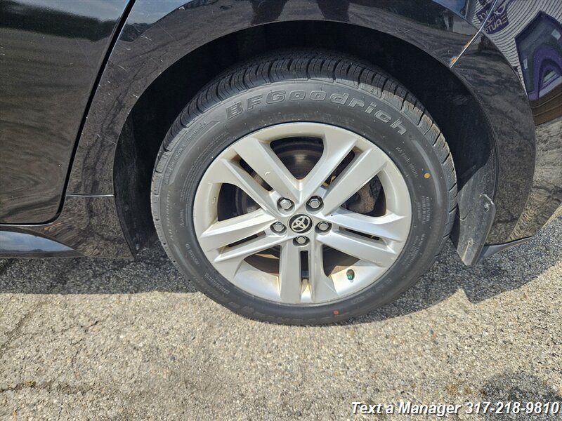 2019 Toyota Corolla Hatchback SE - Photo 31 - Greenwood, IN 46142