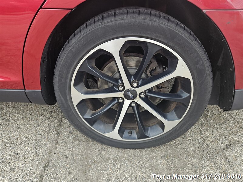 2014 Ford Taurus SEL - Photo 25 - Greenwood, IN 46142