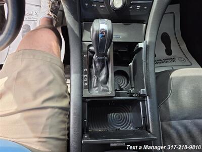 2014 Ford Taurus SEL - Photo 17 - Greenwood, IN 46142
