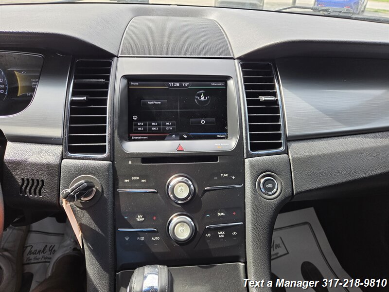 2014 Ford Taurus SEL - Photo 14 - Greenwood, IN 46142