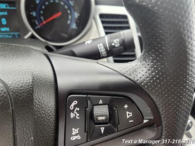 2013 Chevrolet Cruze LS Auto   - Photo 19 - Greenwood, IN 46142