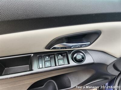 2013 Chevrolet Cruze LS Auto   - Photo 14 - Greenwood, IN 46142