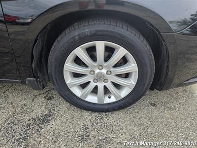 2013 Chrysler 200 Limited   - Photo 12 - Greenwood, IN 46142