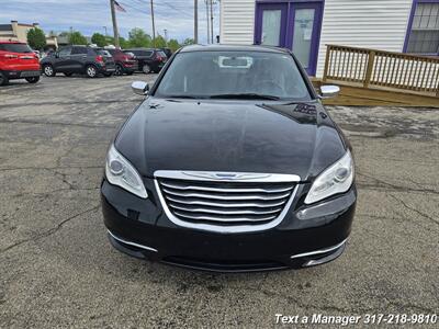 2013 Chrysler 200 Limited   - Photo 8 - Greenwood, IN 46142