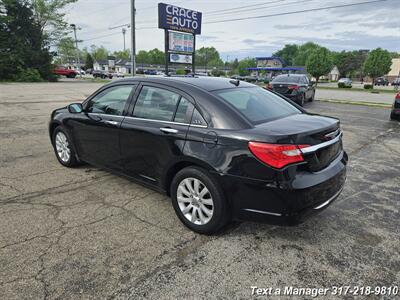2013 Chrysler 200 Limited   - Photo 3 - Greenwood, IN 46142