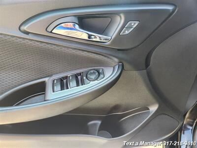 2018 Chevrolet Malibu LT   - Photo 13 - Greenwood, IN 46142