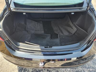2018 Chevrolet Malibu LT   - Photo 16 - Greenwood, IN 46142