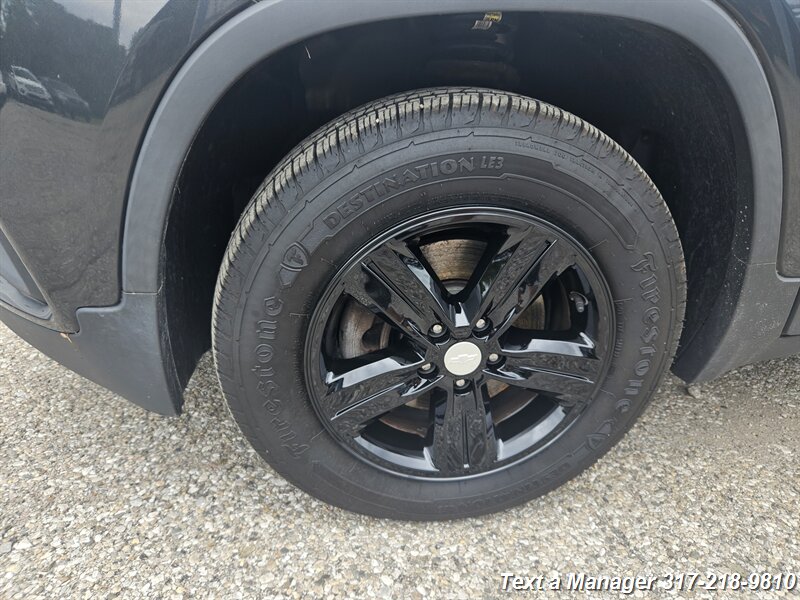2018 Chevrolet Trax LT - Photo 28 - Greenwood, IN 46142