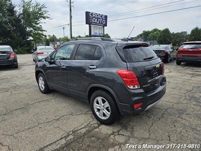 2018 Chevrolet Trax LT - Photo 3 - Greenwood, IN 46142