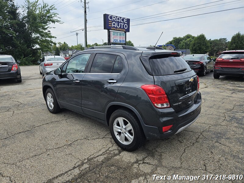 2018 Chevrolet Trax LT - Photo 3 - Greenwood, IN 46142