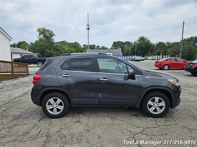 2018 Chevrolet Trax LT - Photo 6 - Greenwood, IN 46142