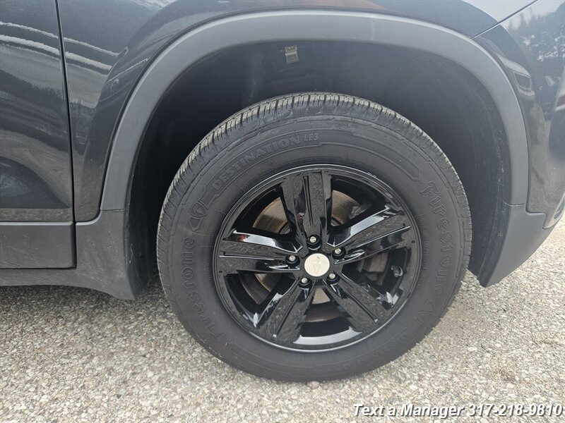 2018 Chevrolet Trax LT - Photo 29 - Greenwood, IN 46142