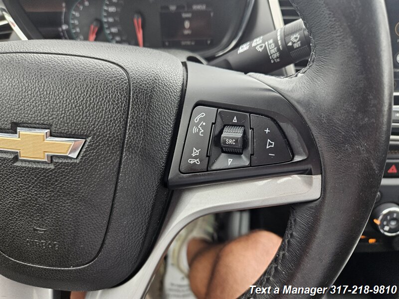 2018 Chevrolet Trax LT - Photo 16 - Greenwood, IN 46142