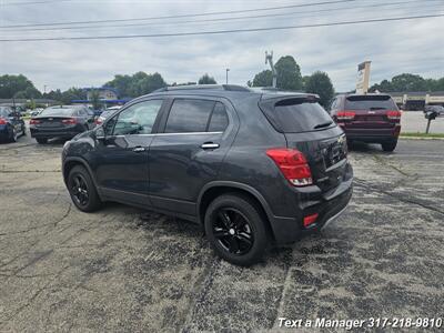 2018 Chevrolet Trax LT - Photo 3 - Greenwood, IN 46142