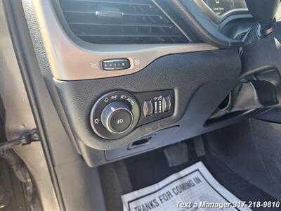 2016 Jeep Cherokee Latitude   - Photo 11 - Greenwood, IN 46142