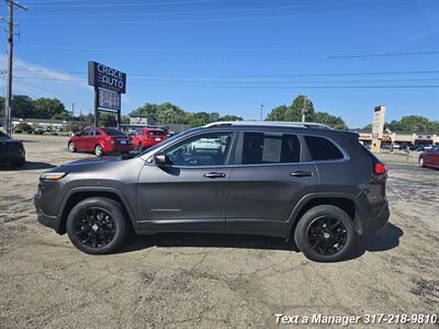 2016 Jeep Cherokee Latitude   - Photo 2 - Greenwood, IN 46142