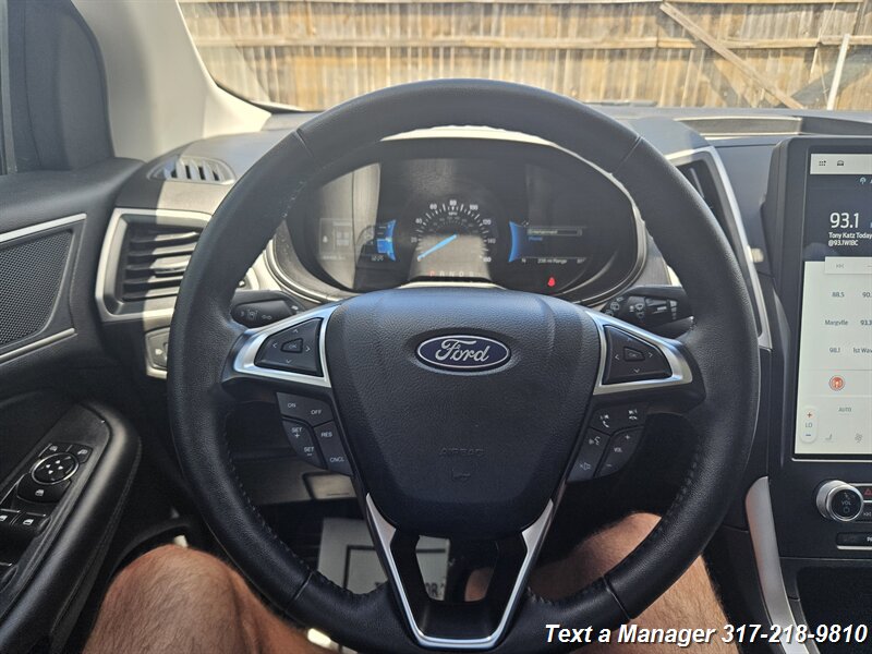 2022 Ford Edge SEL - Photo 15 - Greenwood, IN 46142