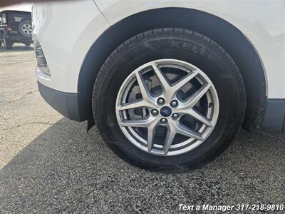 2022 Ford Edge SEL - Photo 9 - Greenwood, IN 46142