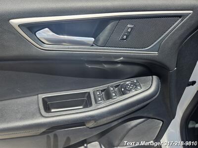 2022 Ford Edge SEL - Photo 12 - Greenwood, IN 46142