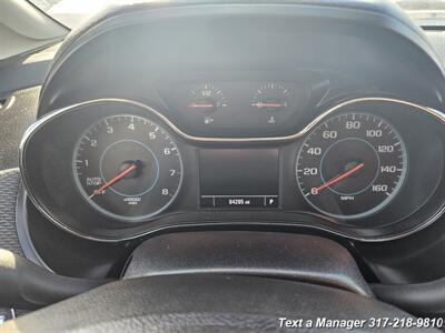 2016 Chevrolet Cruze LT Auto - Photo 13 - Greenwood, IN 46142