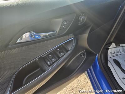 2016 Chevrolet Cruze LT Auto - Photo 10 - Greenwood, IN 46142