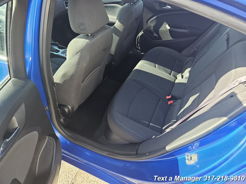 2016 Chevrolet Cruze LT Auto - Photo 21 - Greenwood, IN 46142