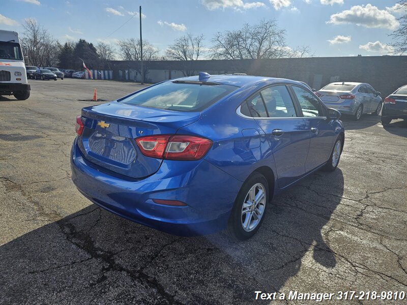 2016 Chevrolet Cruze LT Auto - Photo 5 - Greenwood, IN 46142