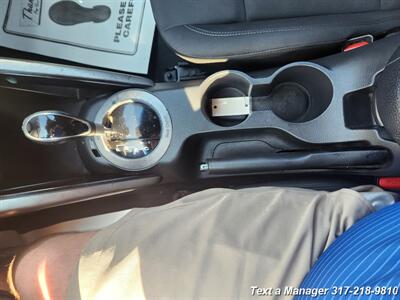 2017 Hyundai VELOSTER Value Edition   - Photo 25 - Greenwood, IN 46142