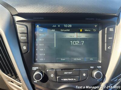 2017 Hyundai VELOSTER Value Edition   - Photo 22 - Greenwood, IN 46142