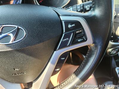 2017 Hyundai VELOSTER Value Edition   - Photo 19 - Greenwood, IN 46142