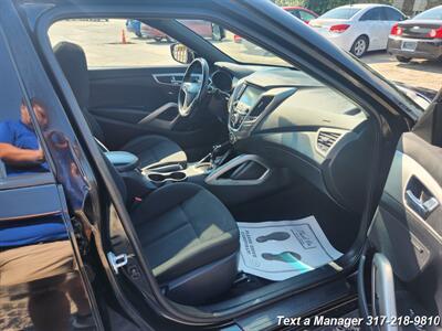 2017 Hyundai VELOSTER Value Edition   - Photo 29 - Greenwood, IN 46142