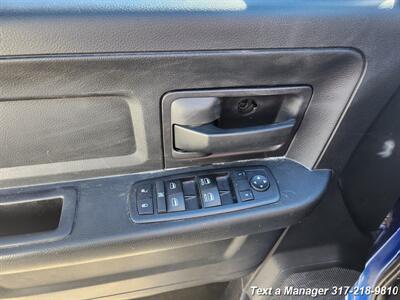 2017 RAM 1500 Express   - Photo 10 - Greenwood, IN 46142