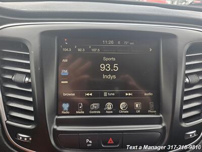 2015 Chrysler 200 Limited   - Photo 16 - Greenwood, IN 46142