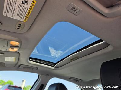 2012 Lincoln MKZ   - Photo 10 - Greenwood, IN 46142