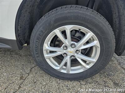 2017 Chevrolet Equinox LT   - Photo 10 - Greenwood, IN 46142