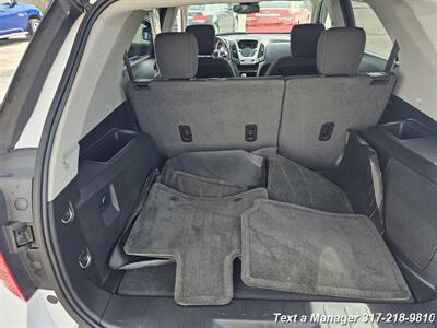 2017 Chevrolet Equinox LT   - Photo 27 - Greenwood, IN 46142