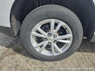 2017 Chevrolet Equinox LT   - Photo 11 - Greenwood, IN 46142