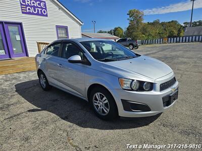 2015 Chevrolet Sonic LT Auto   - Photo 7 - Greenwood, IN 46142