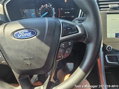 2020 Ford Fusion SE - Photo 16 - Greenwood, IN 46142