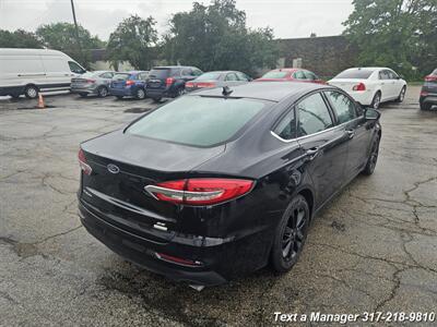 2020 Ford Fusion SE - Photo 5 - Greenwood, IN 46142
