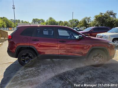 2014 Jeep Cherokee Sport - Photo 6 - Greenwood, IN 46142